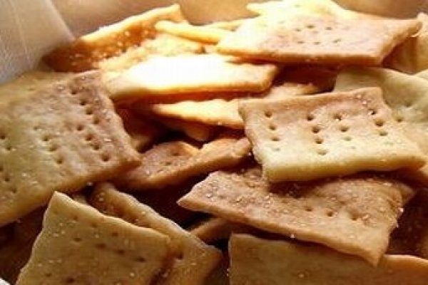 Crackers - biscuiti crocanti deliciosi